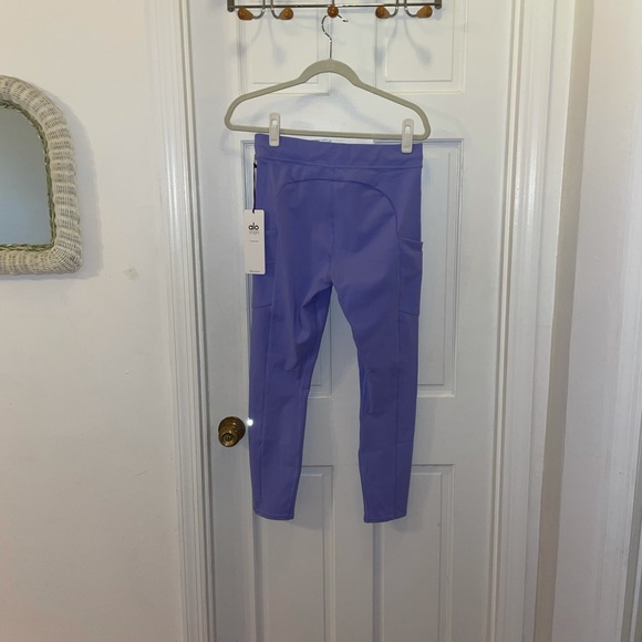 💎NWT Aloyoga Checkpoint legging in periwinkle - Picture 7 of 8